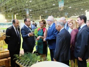 Autoridades recorrido Infoagro Exhibition 2015