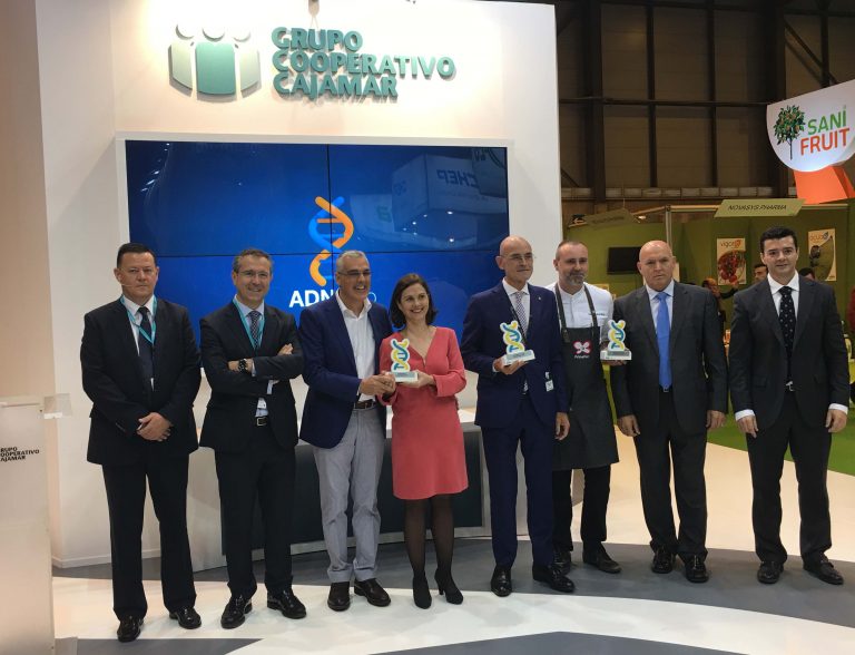 foto familia adn agro cajamar fruit attraction 2017