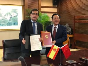 cabanas y viceministro agricultura china protocolo melocotones y ciruelas
