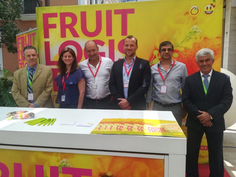 fruit logistica congreso frutos rojos huelva