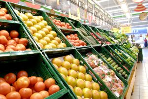 EuroPool_supermercado cajas frutas hortalizas