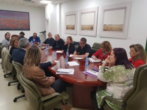 reunión de la consejera Begoña García con la Agrupación de Cooperativas Valle del Jerte, organizaciones agrarias, Cooperativas Agroalimentarias y AFRUEX