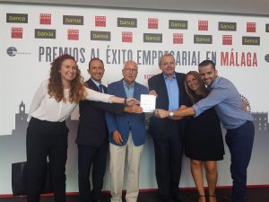 trops recibe premio Trayectoria Empresarial