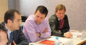 José García Gómez (presidente de Agrupal), Juan Marín Bravo (presidente de Proexport) y Mariano Zapata (presidente Sectorial Alhóndigas de Proexport)