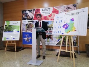 El consejero ofrece una rueda de prensa informando sobre los resultados de los daños producidos por las heladas