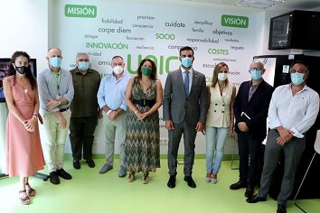 unica group visita consejera carmen crespo