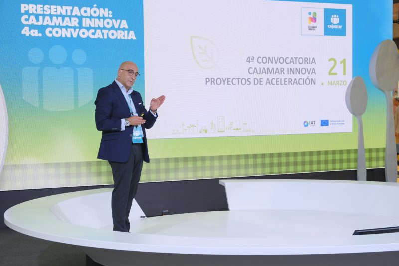 Foto presentación convocatoria Cajamar Innova