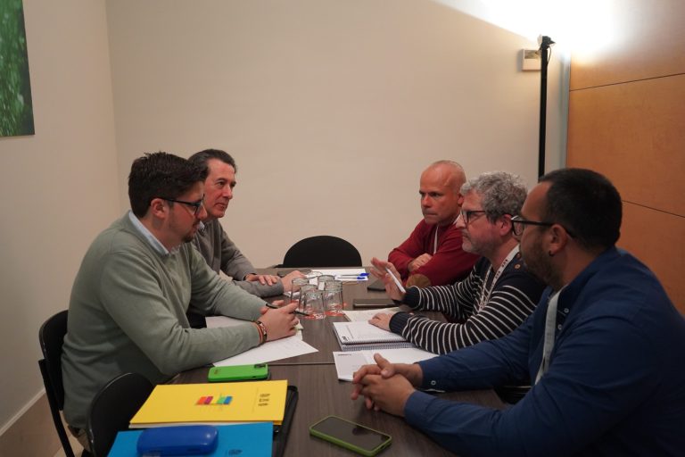 Reunió amb Vox Corts