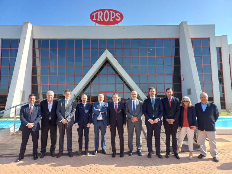 LUIS-PLANAS-TROPS
