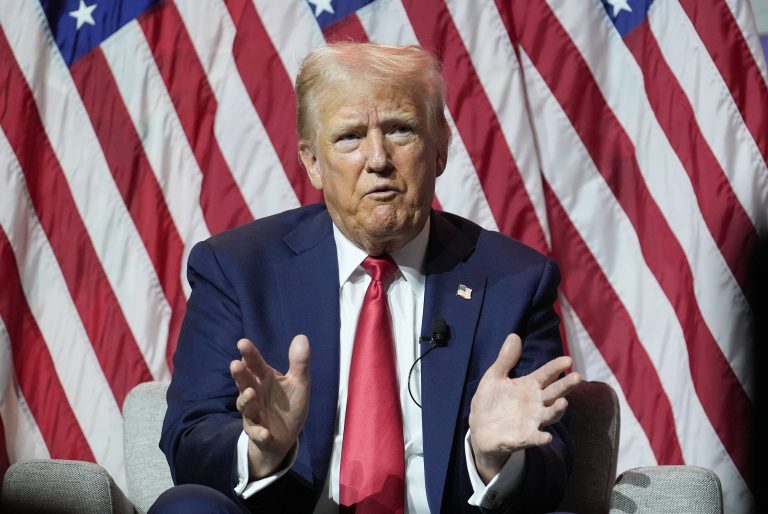 trump-migrantes