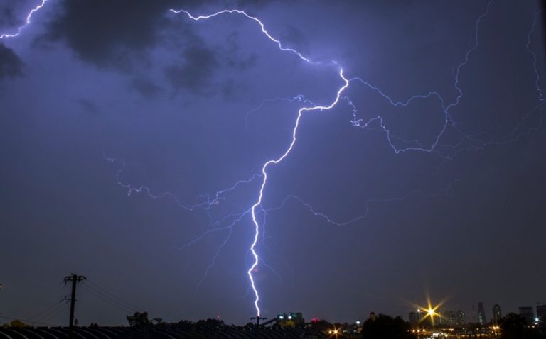 POLONIA-TORMENTAS