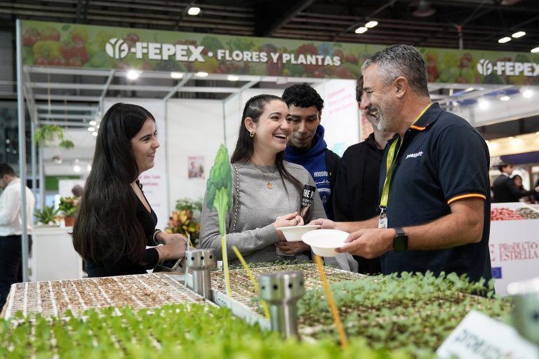 Proexport lleva la huerta de Murcia a Expo Sagris y sorprende a sus miles de visitantes6