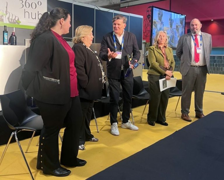 814F01A9-A292-4BE5-AEC7-6BEE05EBFA82