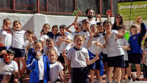 FRUTA ESCOLAR COM MADRID