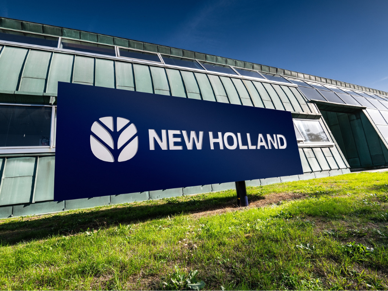 NEW-HOLLAND